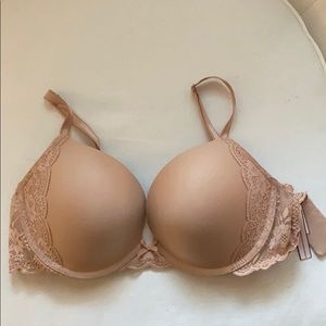 32DDD Victoria Secret Bra